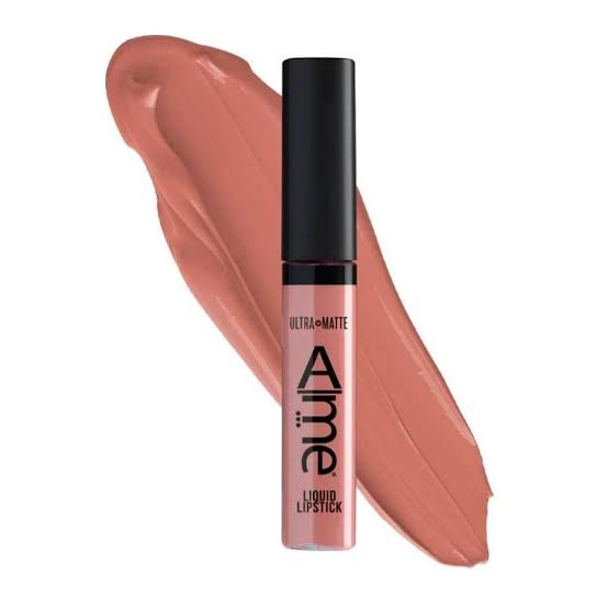 Labial Nude